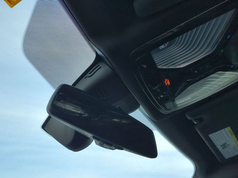 Certified 2023 BMW 330e w/ Premium Package image 27