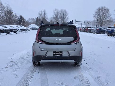 Certified 2023 Kia Soul LX w/ LX Technology Package image 7