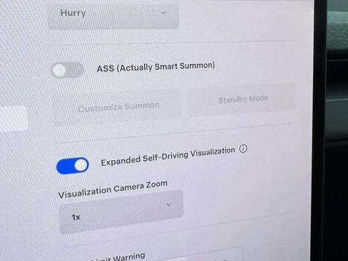 Used 2026 Tesla Model Y AWD image 19