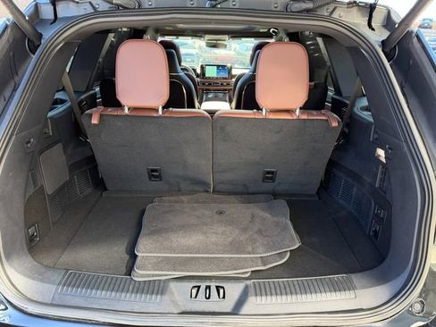 Used 2025 Lincoln Aviator Reserve w/ Equipment Group 201A image 52