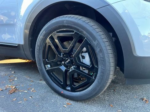 Used 2024 Kia Telluride SX Prestige X-Line image 4