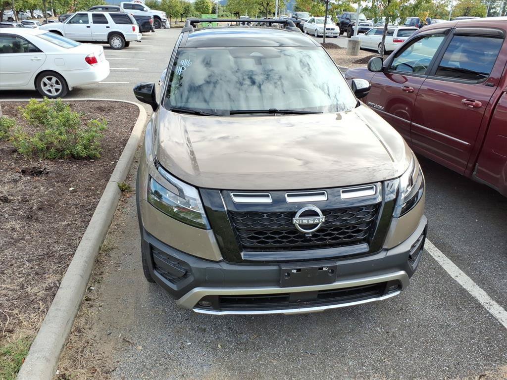 Used 2024 Nissan Pathfinder Rock Creek AWD/4WD image 4