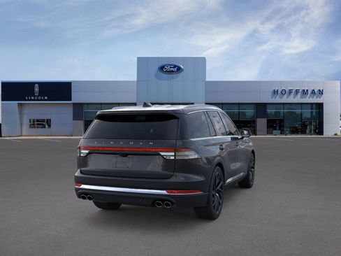 New 2025 Lincoln Aviator Reserve image 8