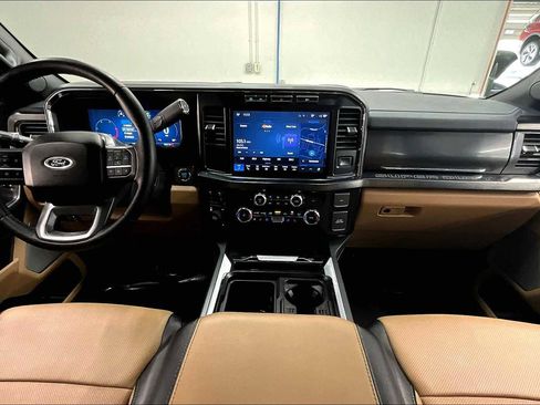 Used 2024 Ford F350 Lariat image 17