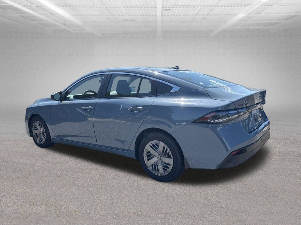 Used 2026 Nissan Sentra SV w/ Floor Mat Package FWD image 4