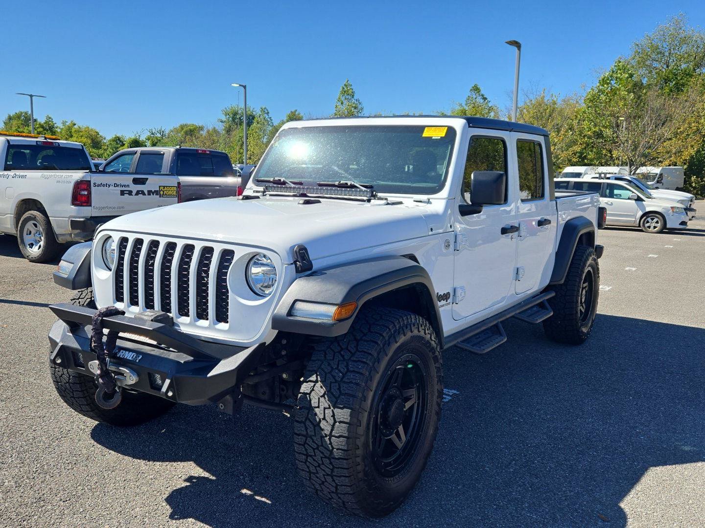 Used 2020 Jeep Gladiator Sport w/ Quick Order Package 24S AWD/4WD image 3