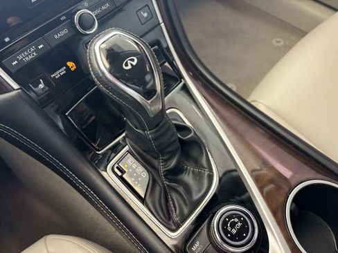 Used 2019 INFINITI Q50 Luxe w/ Essential Package (3.0T Luxe) RWD image 19