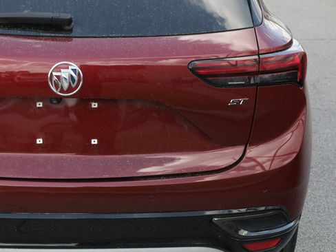 Used 2023 Buick Envision Essence w/ Sport Touring Package FWD image 20