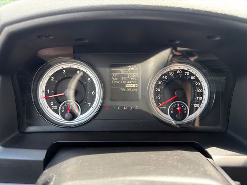 Used 2017 RAM 1500 ST w/ SXT Appearance Group AWD/4WD image 26