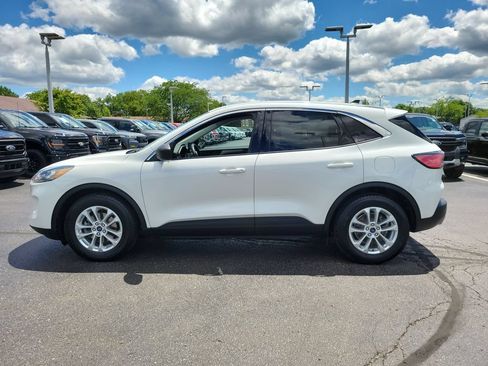 Certified 2022 Ford Escape SE FWD image 7
