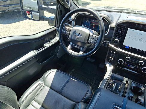 Certified 2024 Ford F150 Platinum w/ FX4 Off-Road Package AWD/4WD image 12