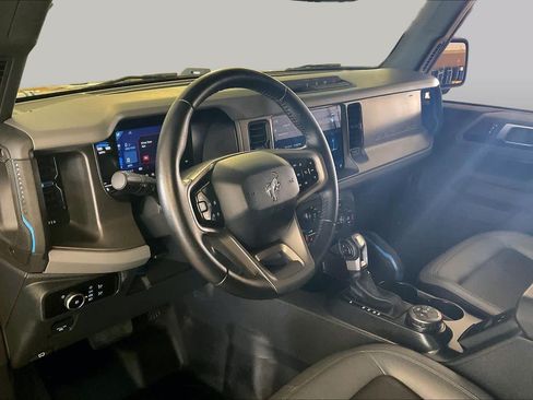 Used 2024 Ford Bronco Black Diamond AWD/4WD image 15