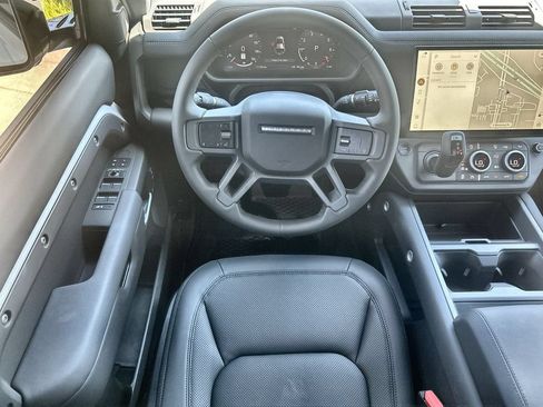 Used 2026 Land Rover Defender 110 S AWD/4WD image 13