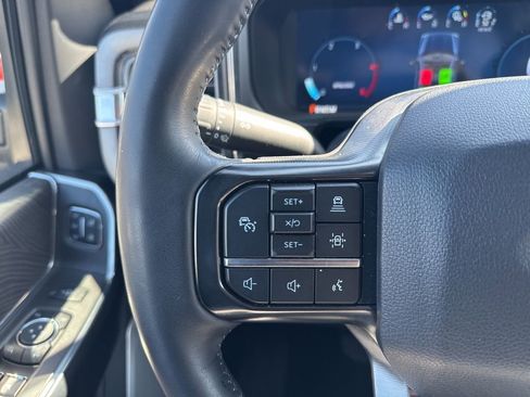 Used 2025 Ford F350 Platinum w/ FX4 Off-Road Package image 15