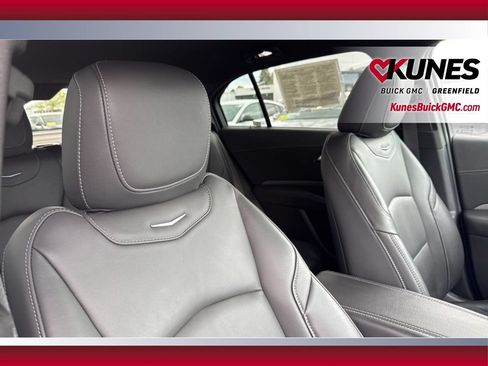 Used 2025 Cadillac XT4 Premium Luxury AWD/4WD image 48