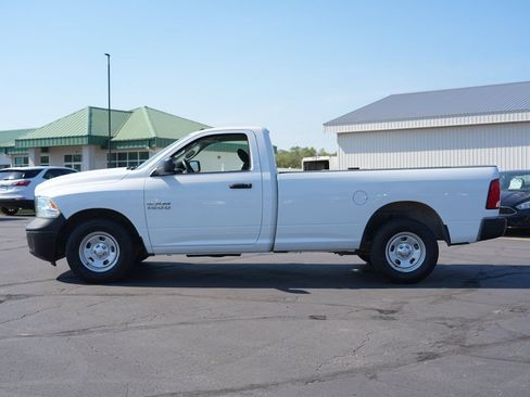 Used 2018 RAM 1500 Express AWD/4WD image 6