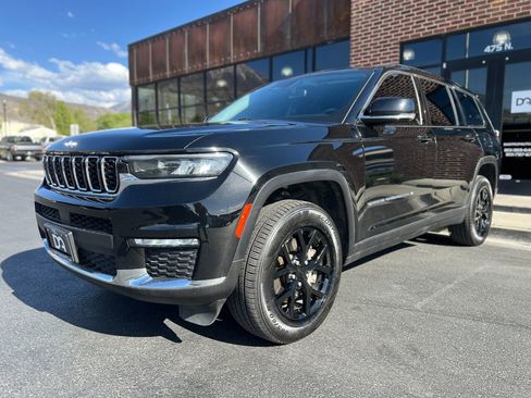 Used 2023 Jeep Grand Cherokee L Limited AWD/4WD image 8