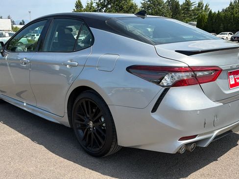 Used 2024 Toyota Camry XSE w/ Navigation Package FWD image 3
