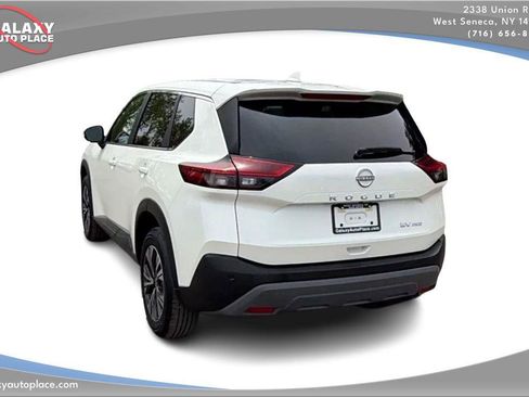 Used 2023 Nissan Rogue SV AWD/4WD image 7
