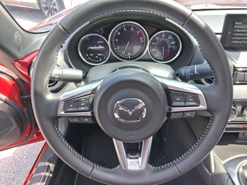 Certified 2025 MAZDA MX-5 Miata RF Grand Touring RWD image 18