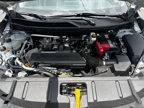 Used 2024 Nissan Rogue S AWD/4WD image 28