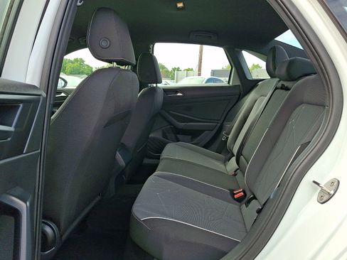 Used 2025 Volkswagen Jetta Sport FWD image 10