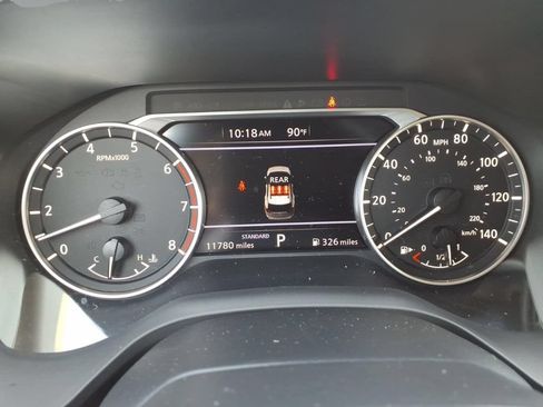 Used 2025 Nissan Rogue SV FWD image 17