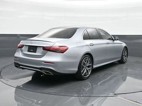 Used 2022 Mercedes-Benz E 350 Sedan image 11
