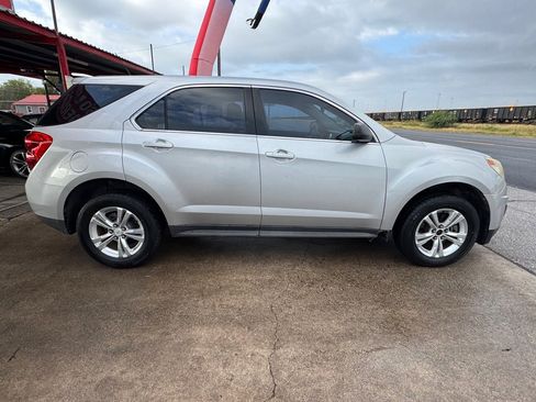 Used 2011 Chevrolet Equinox LS image 5