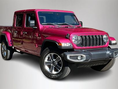 Used 2024 Jeep Gladiator Sport w/ Premium Package