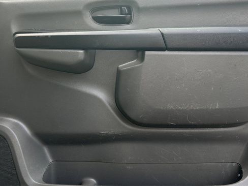 Used 2016 Nissan NV 2500 SV w/ Technology Package image 35