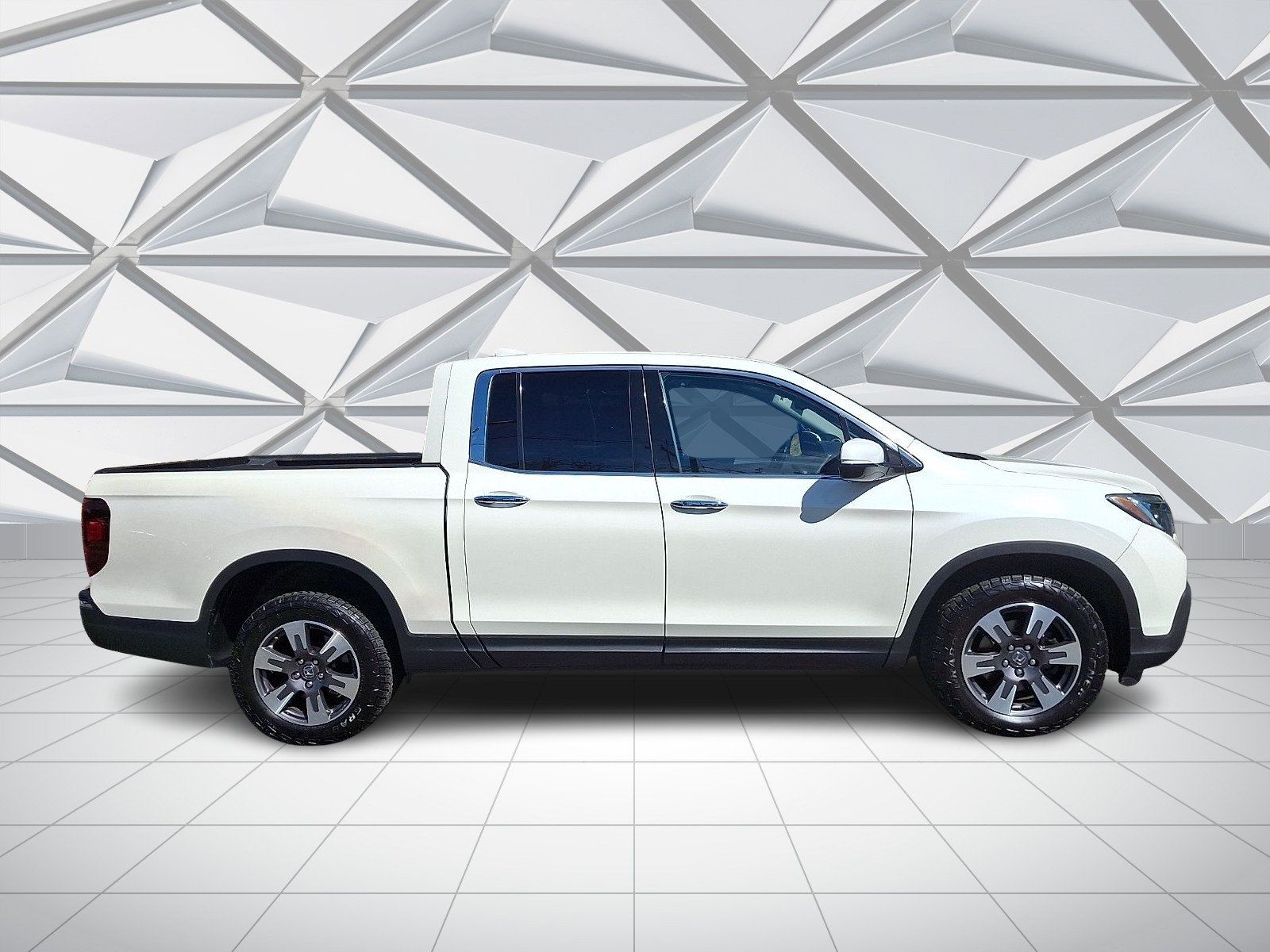 Used 2019 Honda Ridgeline RTL-E image 12