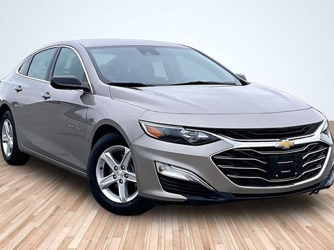 Used 2024 Chevrolet Malibu LS FWD image 9