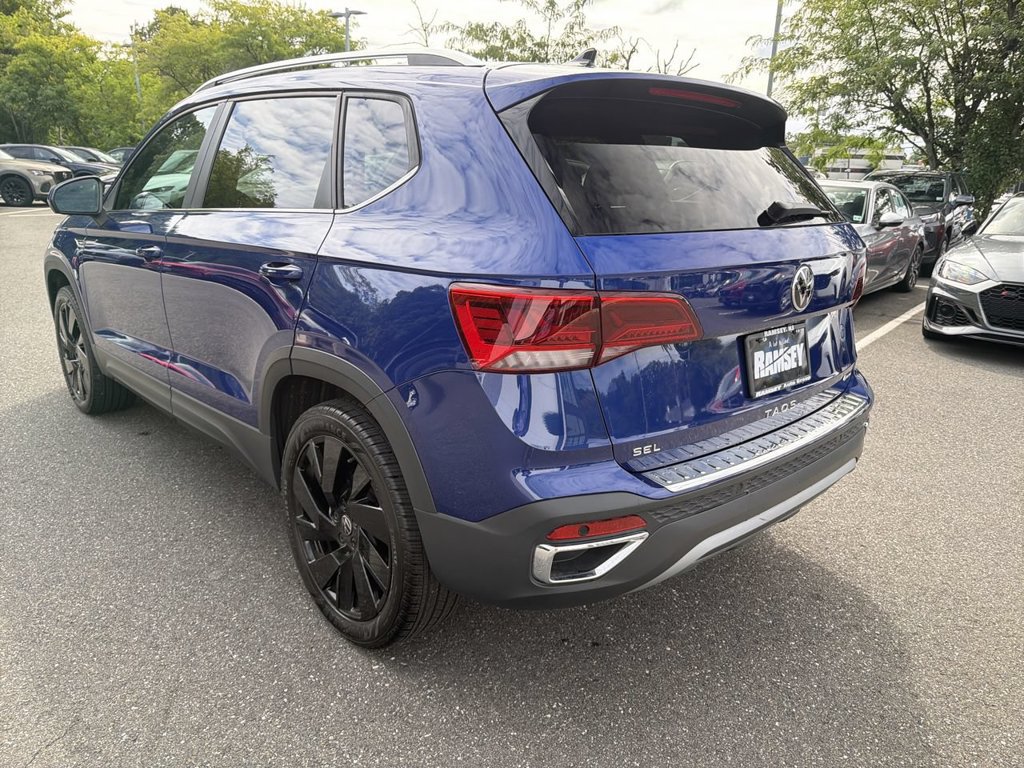 Used 2024 Volkswagen Taos SEL AWD/4WD image 6