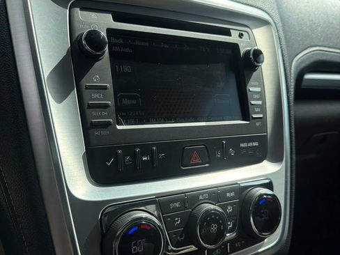 Used 2017 GMC Acadia Limited SLT AWD/4WD image 12