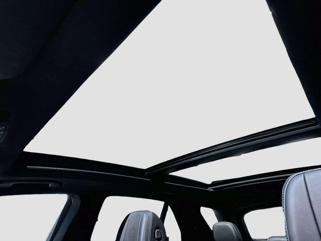 Certified 2026 Mercedes-Benz GLE 53 AMG 4MATIC image 23
