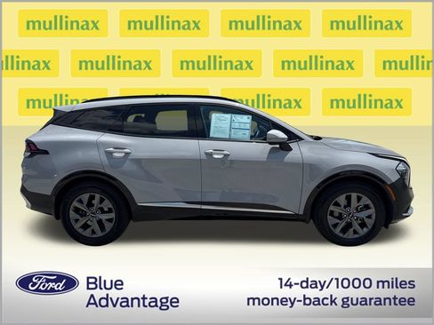 Used 2023 Kia Sportage SX FWD image 2