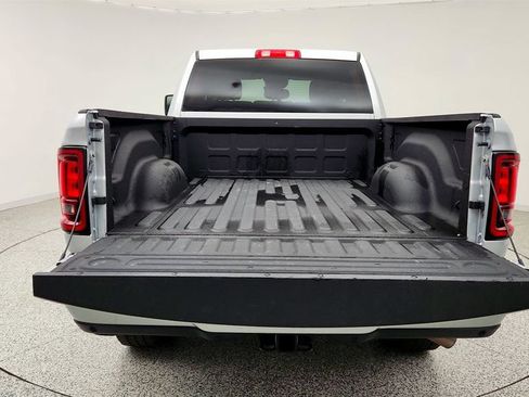 Used 2026 RAM 2500 Big Horn AWD/4WD image 22