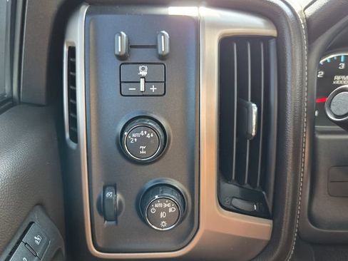 Used 2018 GMC Sierra 1500 Denali w/ Denali Ultimate Package AWD/4WD image 22
