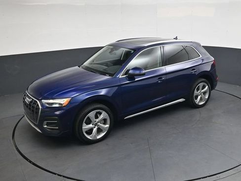 Used 2021 Audi Q5 Prestige w/ Prestige Package AWD/4WD image 28