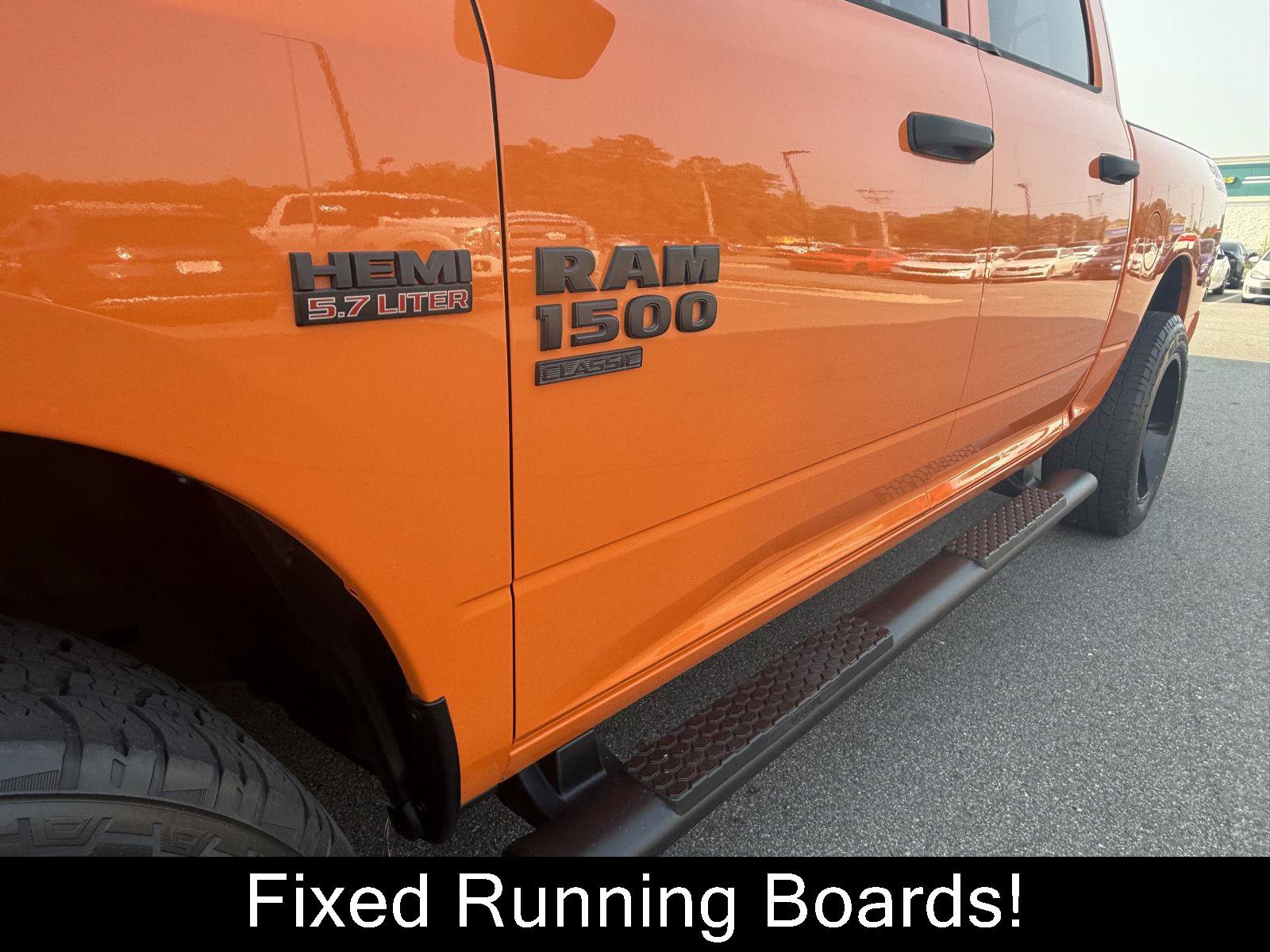 Used 2019 RAM 1500 Express w/ Express Value Package AWD/4WD image 28