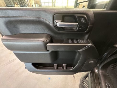 Used 2020 GMC Sierra 3500 AT4 w/ AT4 Premium Package image 23