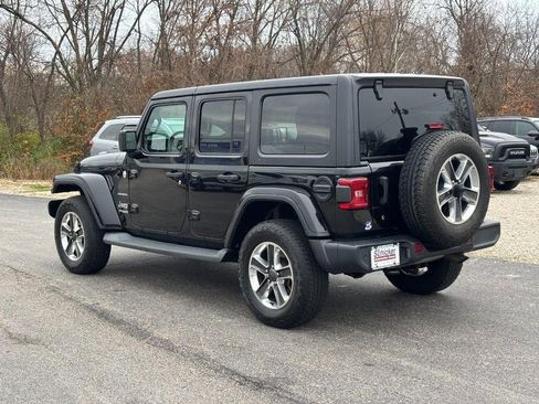 Used 2019 Jeep Wrangler Unlimited Sahara w/ Dual Top Group image 6