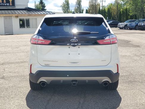 Used 2024 Ford Edge Titanium w/ Equipment Group 301A AWD/4WD image 5