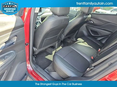 Used 2022 Buick Encore Preferred image 27