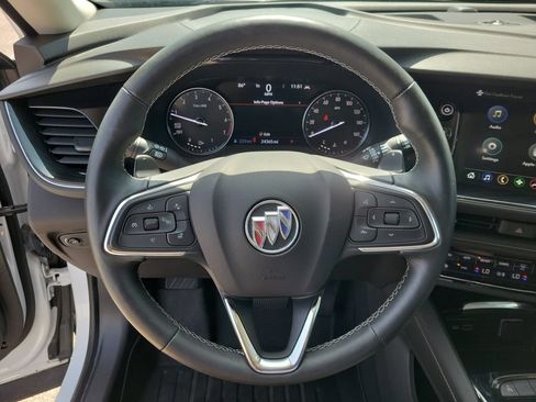 Used 2023 Buick Envision Essence FWD image 21