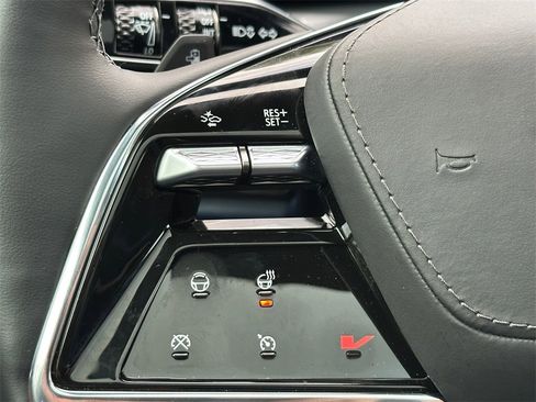New 2026 Cadillac Vistiq Premium Luxury image 34