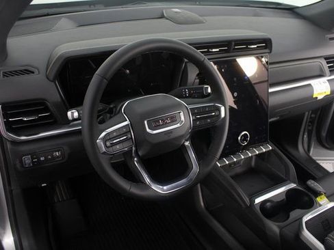 New 2026 GMC Terrain Elevation w/ Elevation Premium Package image 8