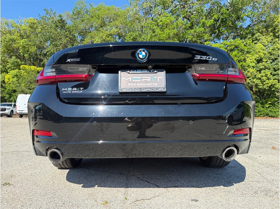 Used 2024 BMW 330e xDrive AWD/4WD image 18