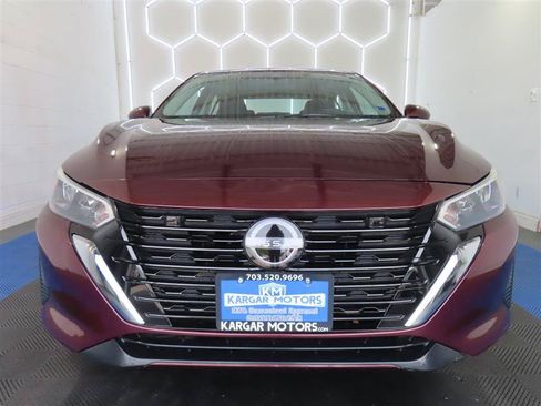 Used 2025 Nissan Sentra SV FWD image 3